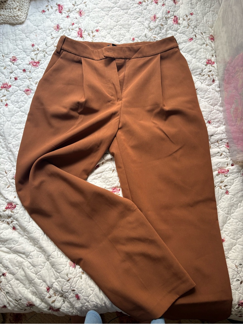 Tailored High-Rise Trousers in Rust
